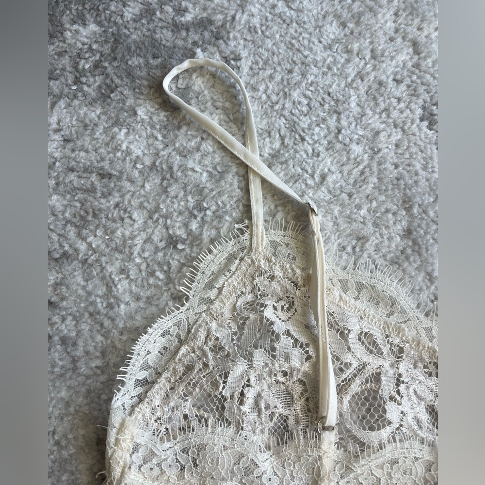 Zara Lace Top - Picture 6 of 7